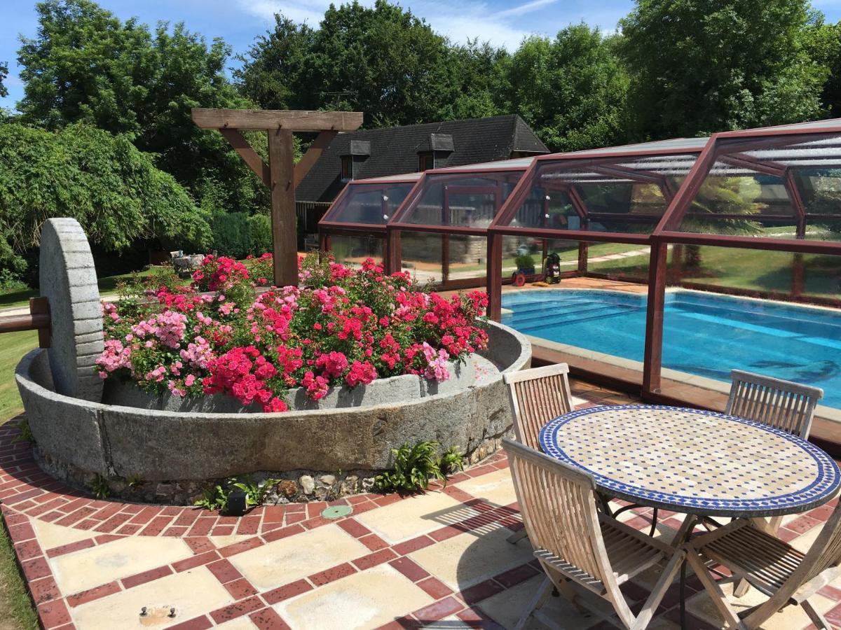 Maison avec piscine à Honfleur Villa Genneville Esterno foto